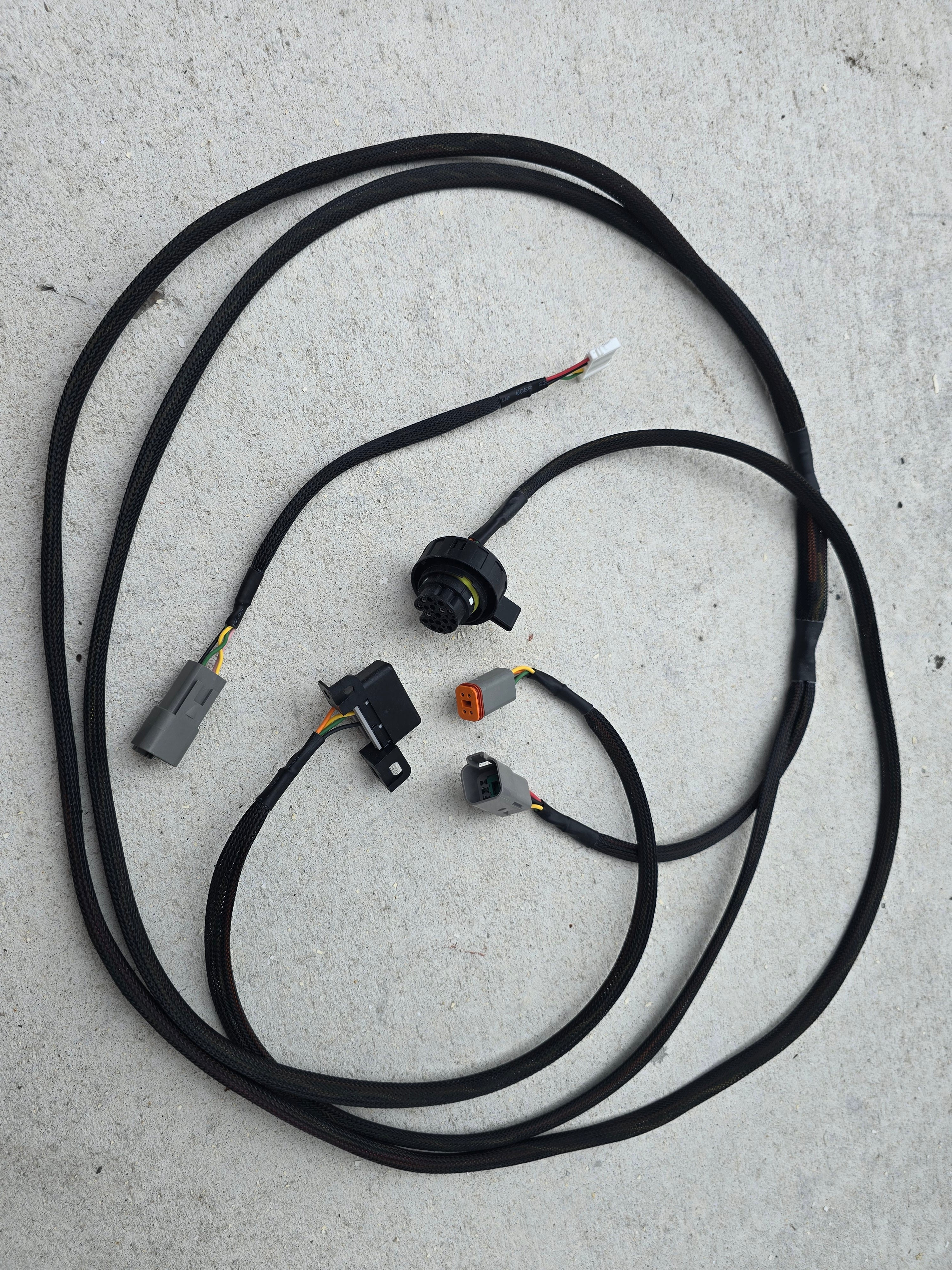 Universal ZF 8HP Swap Harness, MaxxECU & CAN Bus TCU Compatible